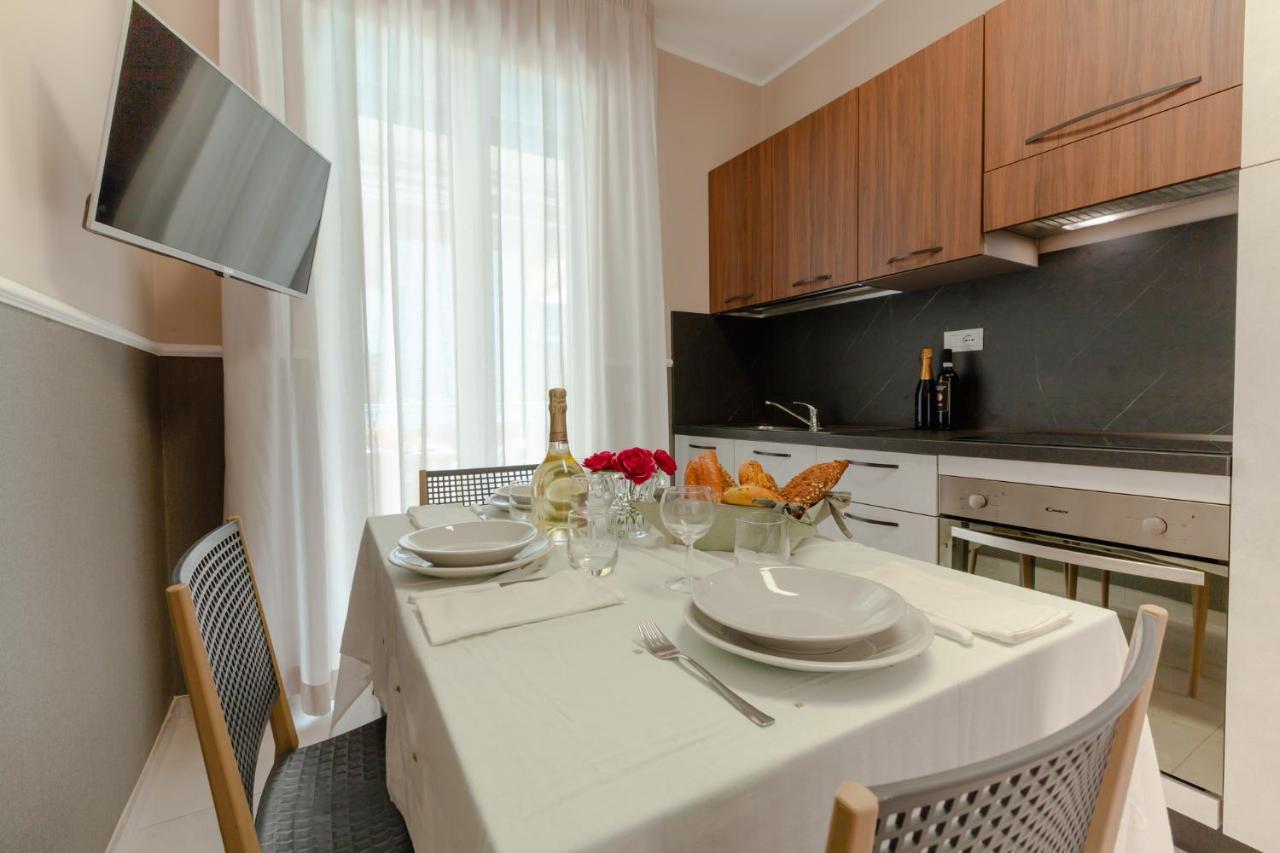 Holiday Club Residence Alba Adriatica Eksteriør billede